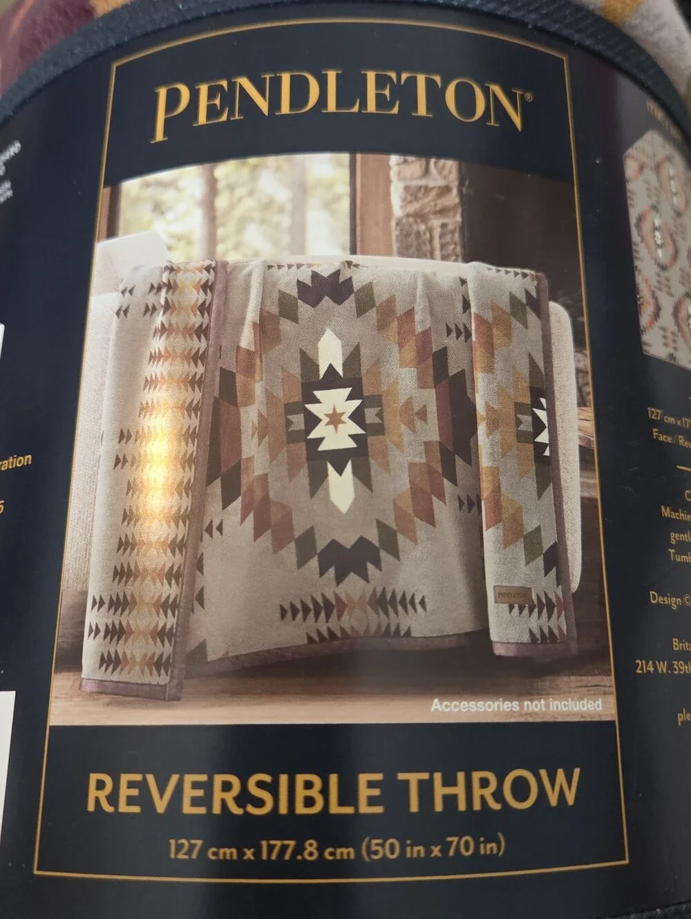 New Pendleton Reversible Throw Blanket 50x70 Southwestern Geometric Plush